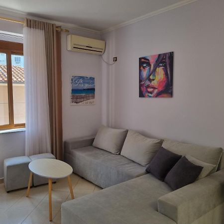 Glamorous Apartment In Tirana Eksteriør billede