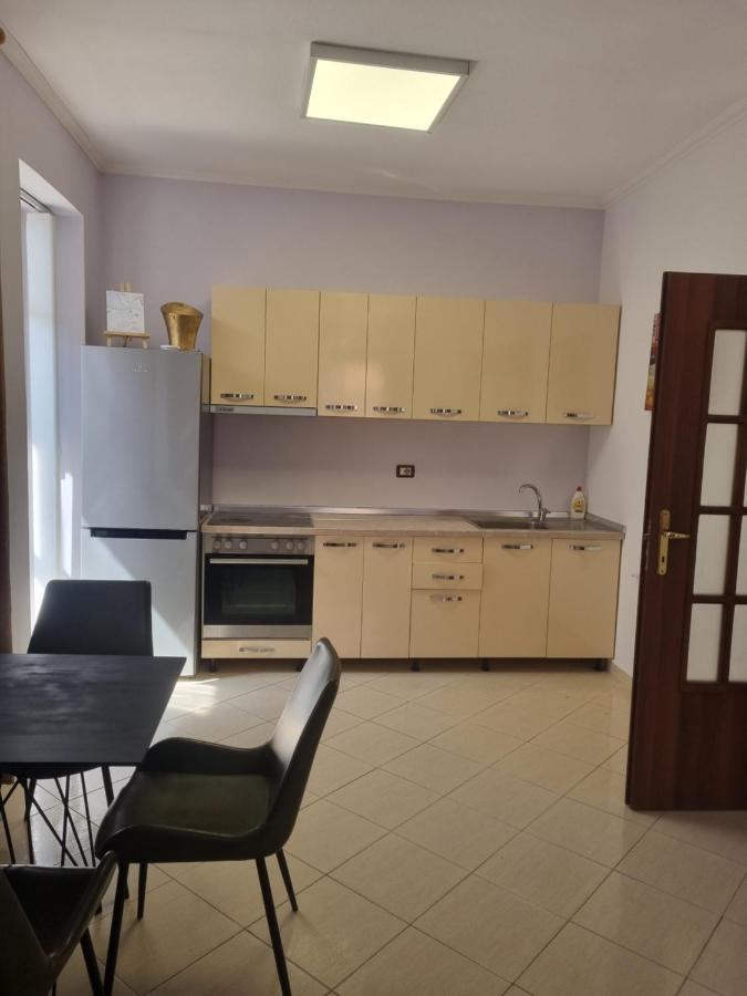 Glamorous Apartment In Tirana Eksteriør billede